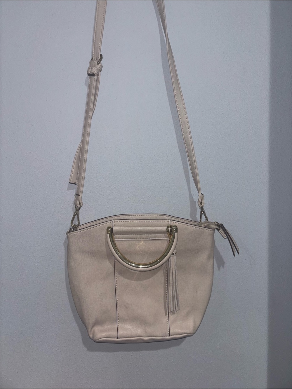 Kelly & Katie Cream Crossbody Bag with Gold Hoop Handle
